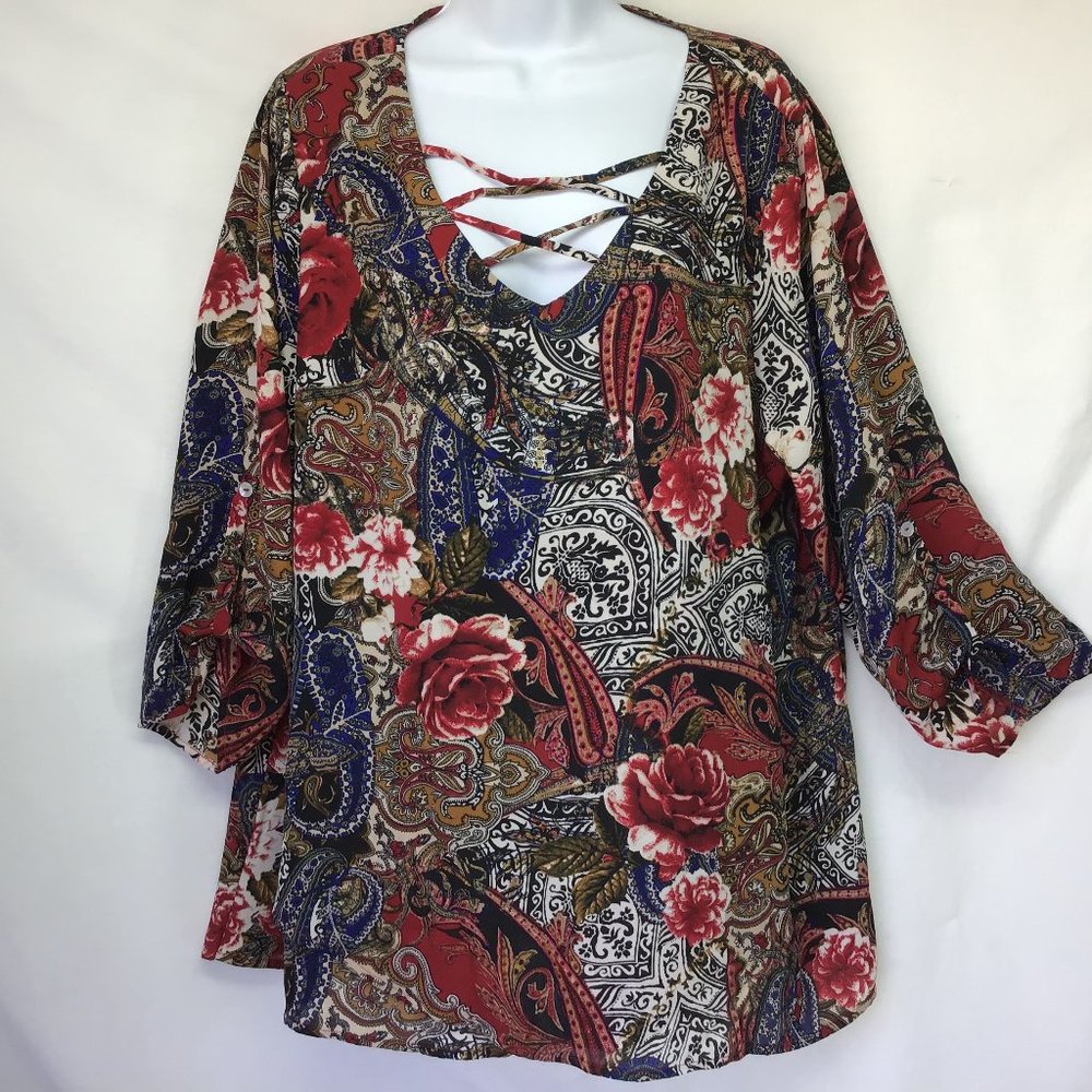 Avenue Tunic Red Rose Design V Neck Layered 18/20
